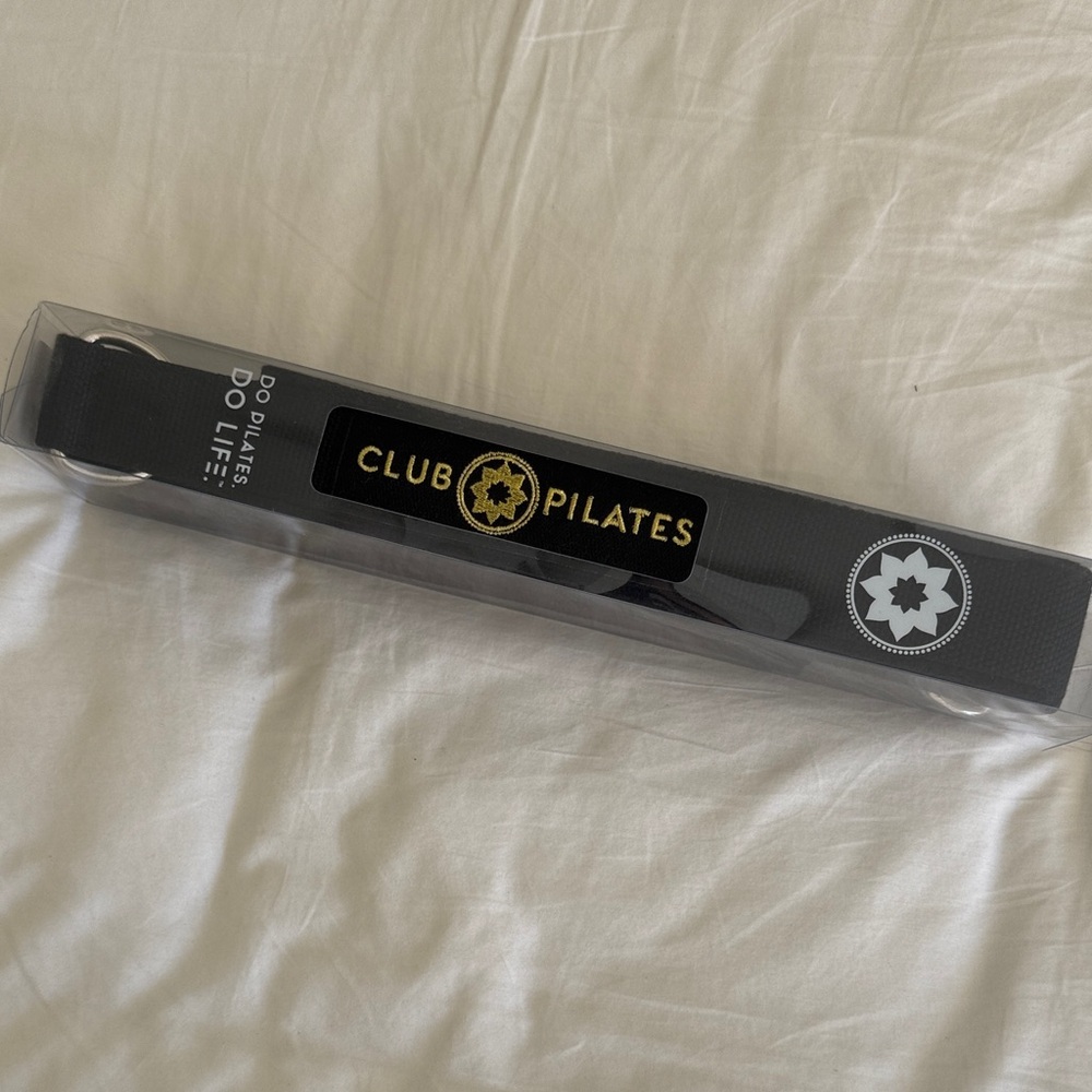 Club Pilates Black Reformer Loops